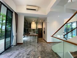 Sunrise Avenue (D28), Terrace #498017521